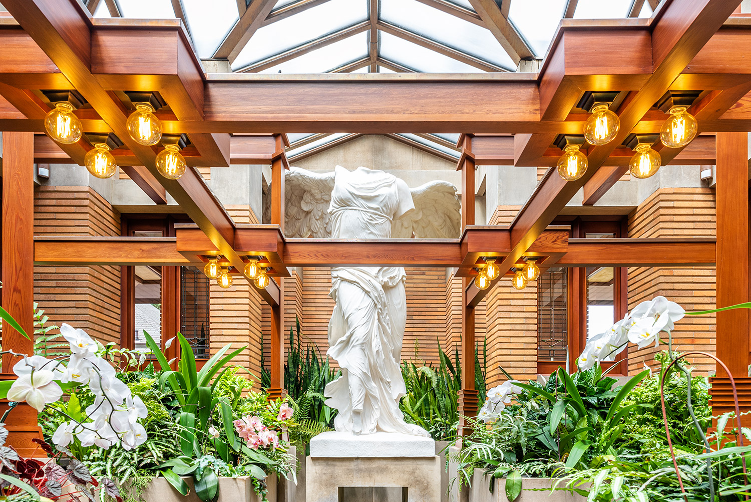 Statue of Nike