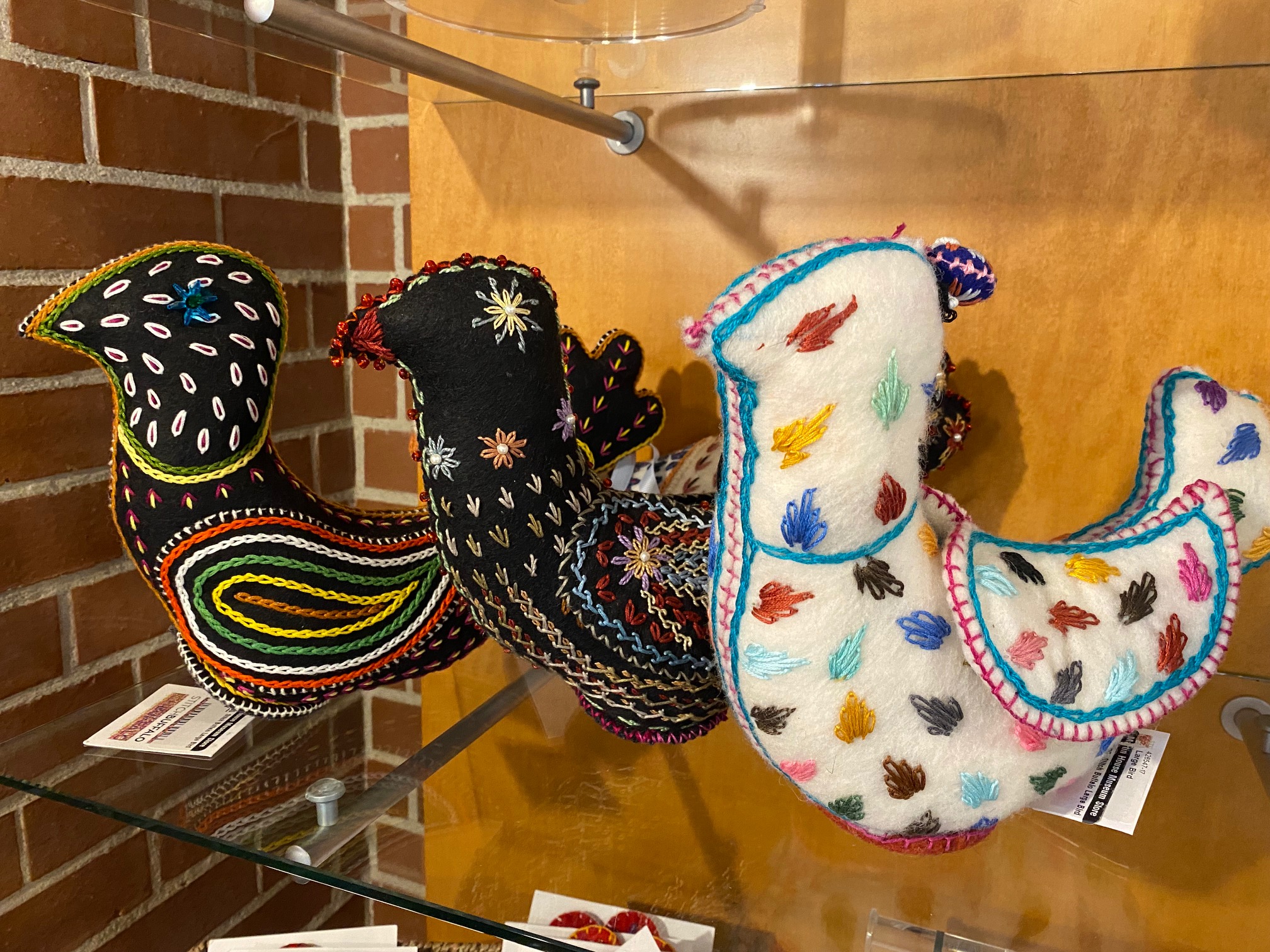 Stitch Buffalo birds on shelf